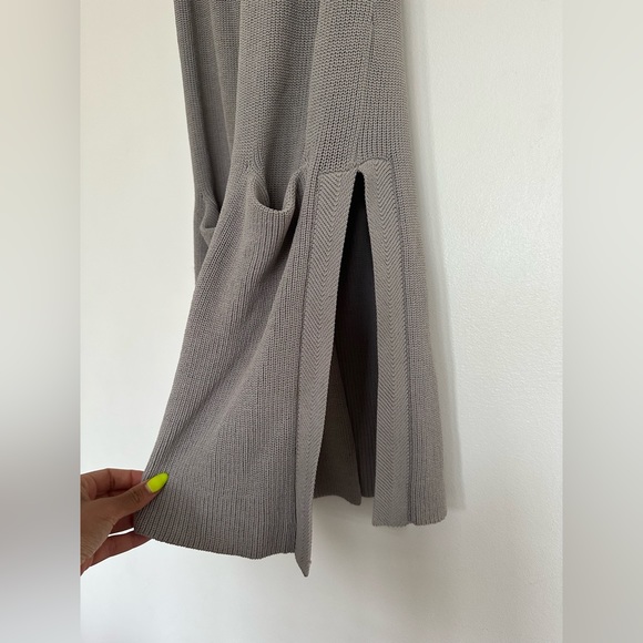 Classic Aritzia Wilfred brand cardigan in XXS - Picture 6 of 8